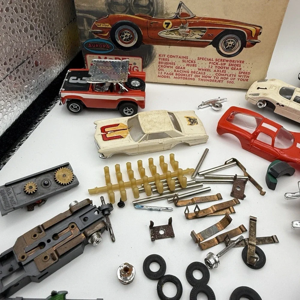 10pc+  Lot Vintage Aurora Slot Cars T-Jet Thunderjet 500 Corvette Porsche Bronco